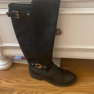 Guess boots